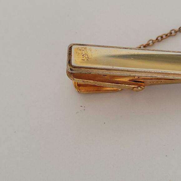 Guy Laroche Gold Tone Sterling Silver Tie Clip Bar Clasp 2 Inch Chain Vintage - Picture 7 of 8